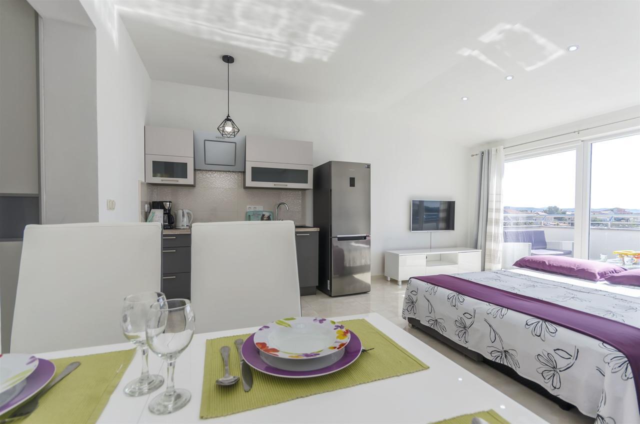 Apartment Srima Kültér fotó